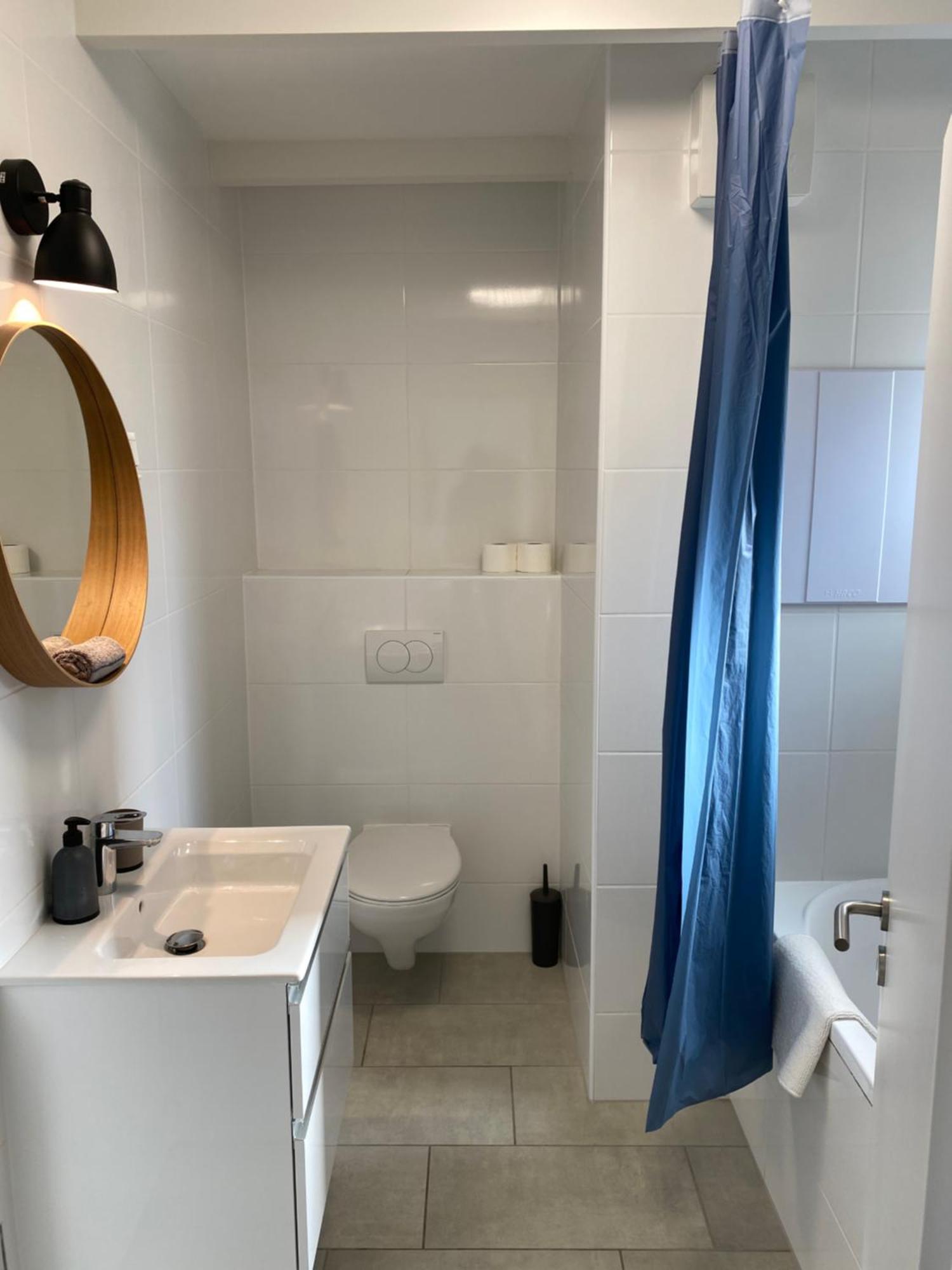 R77 Apartment Downtown - Penthouse Budapest Bagian luar foto