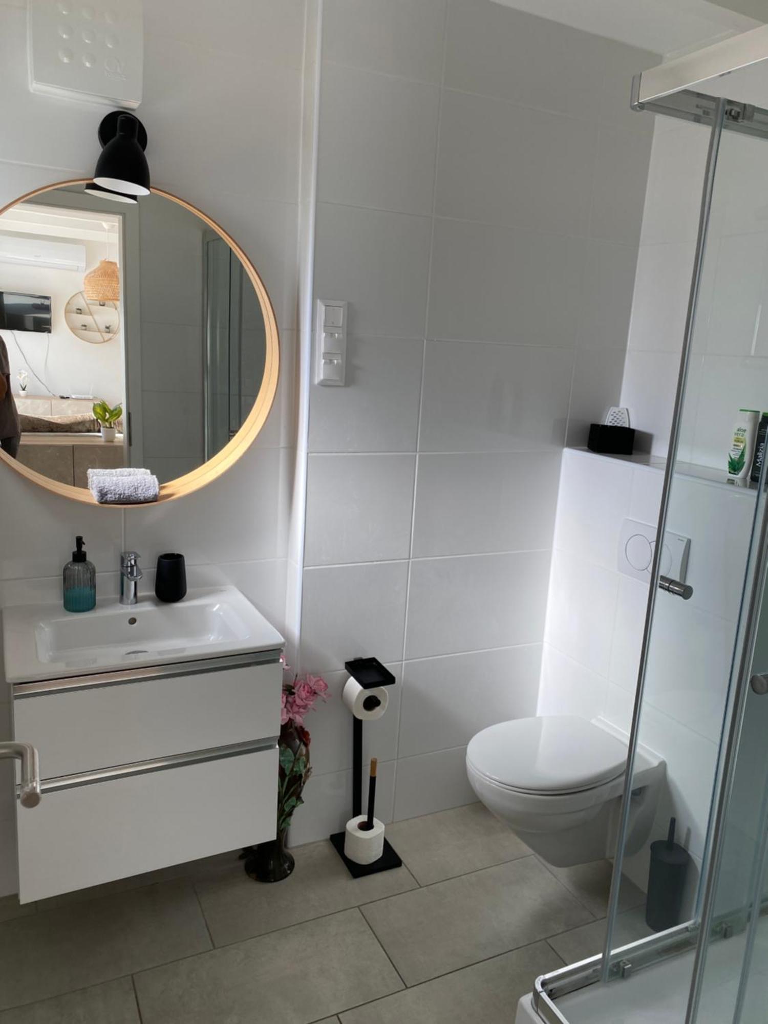 R77 Apartment Downtown - Penthouse Budapest Bagian luar foto